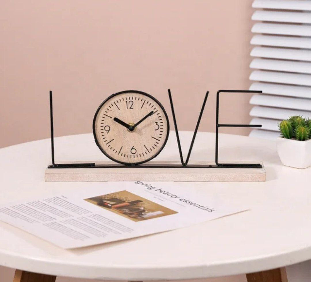 Luxury Black LOVE Table Clock