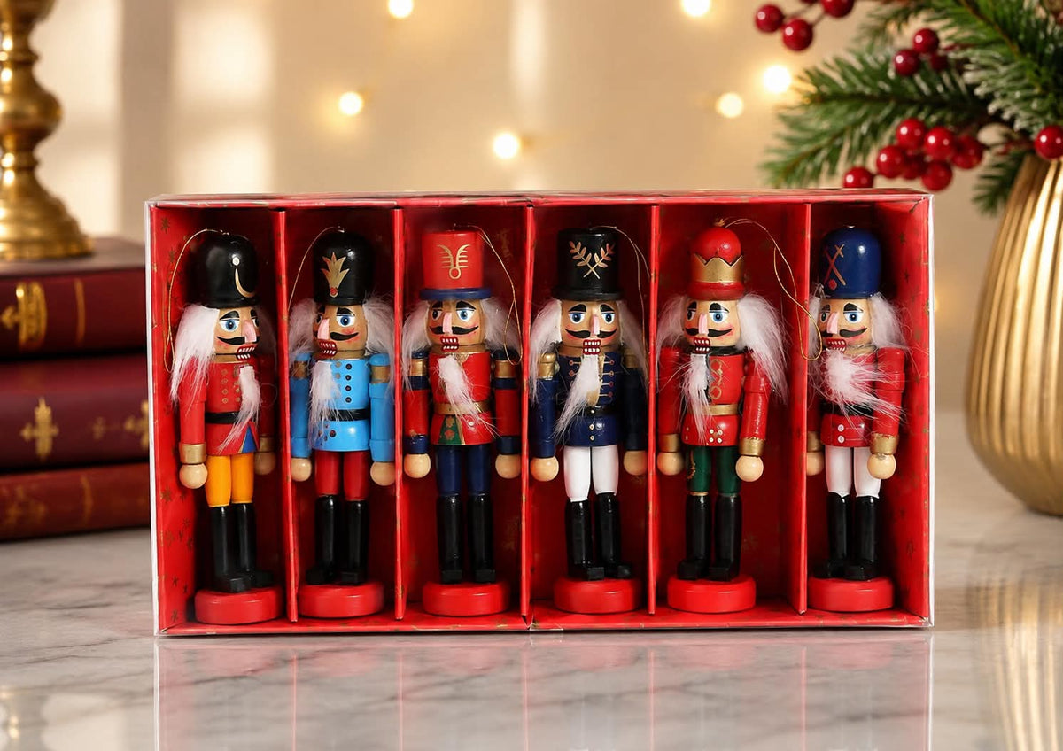 Multicolor Set of 6 Nutcrackers
