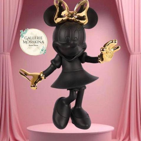 Minnie Mouse Sculpture