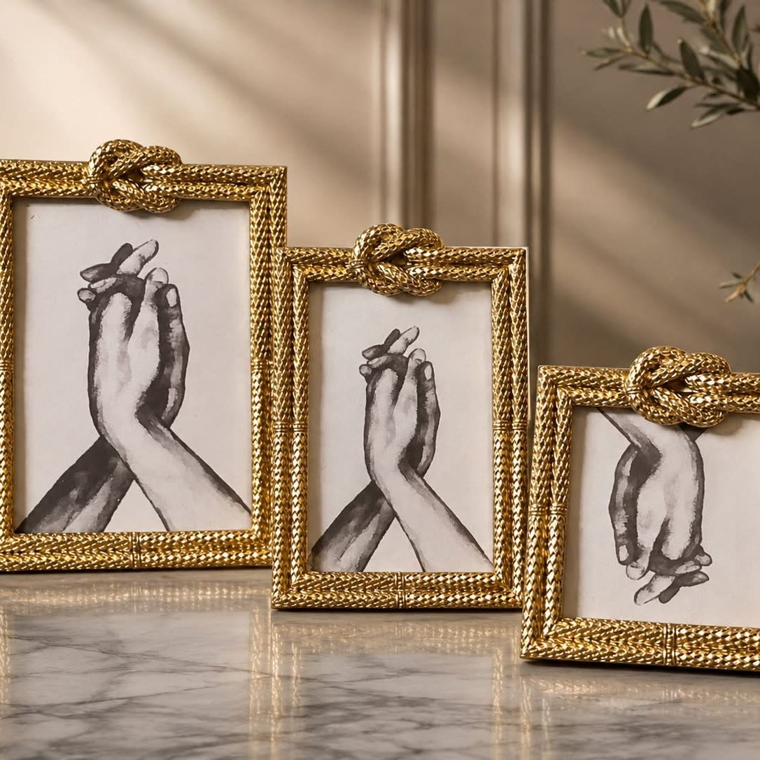Knot Resin Picture Frames